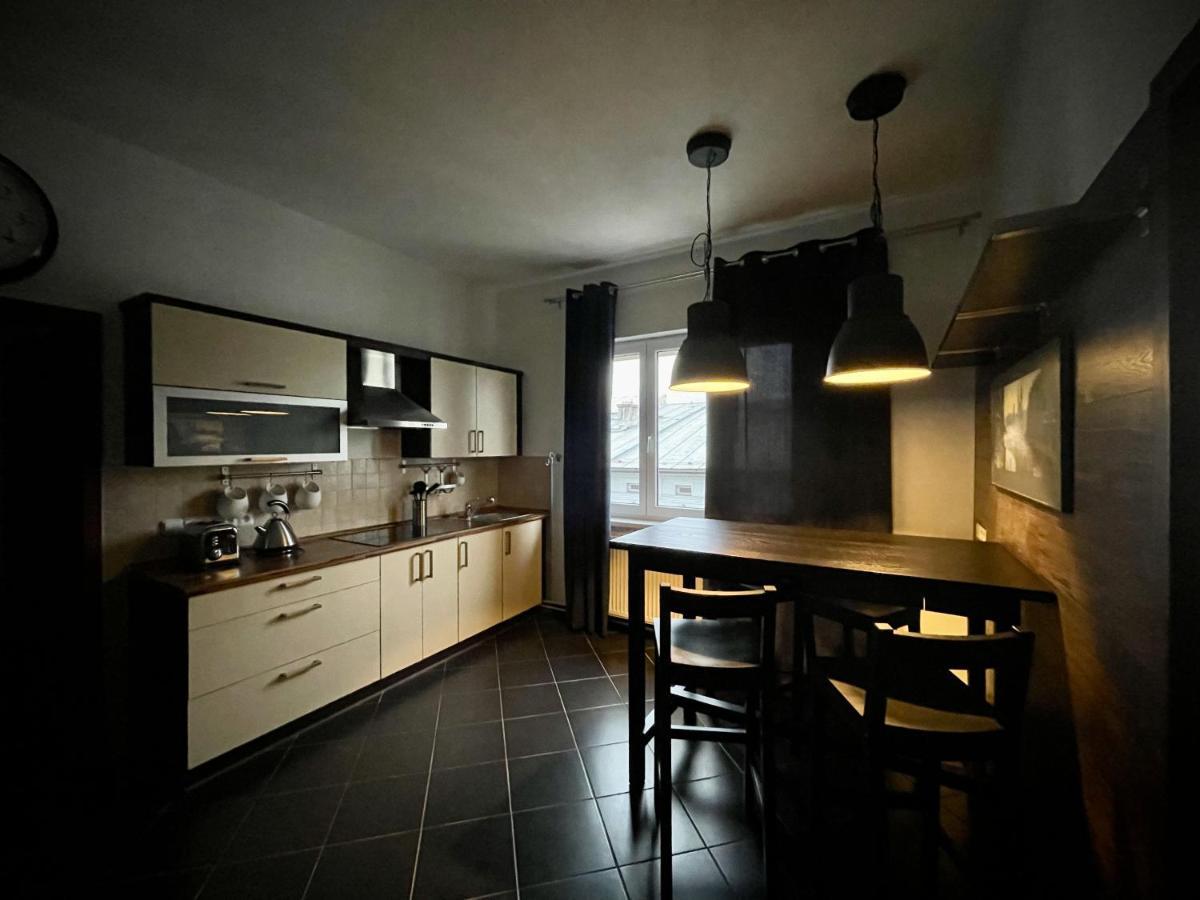 Stylove Apartmanky Frydek-Mistek Bagian luar foto