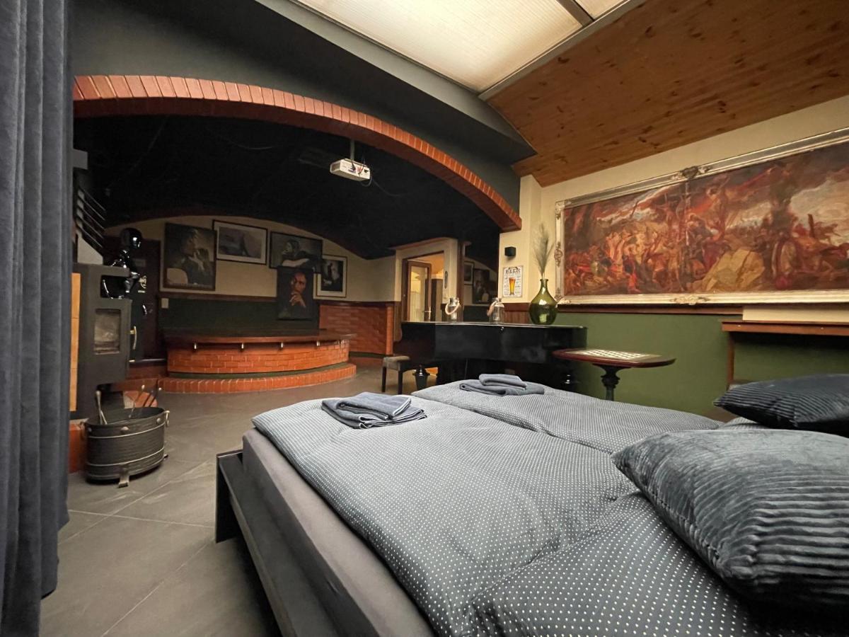 Stylove Apartmanky Frydek-Mistek Bagian luar foto